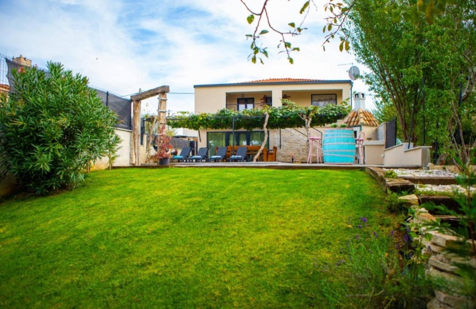 House With Pool Poli Stare Nuoni Villa Zminj ภายนอก รูปภาพ